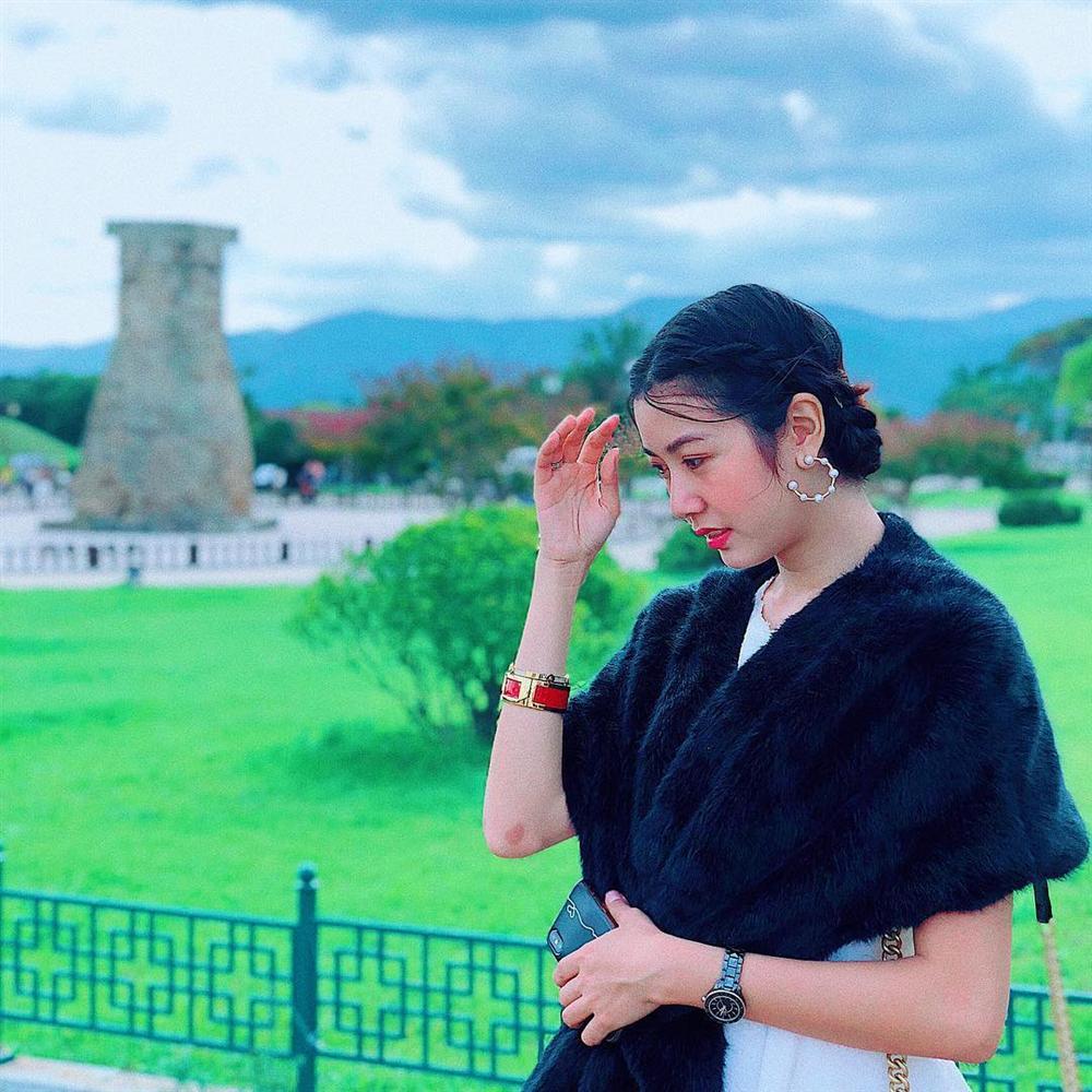 Đến đám cưới Lan Khuê sát giờ làm lễ, Hồ Ngọc Hà gửi lời chúc thấy thương-10