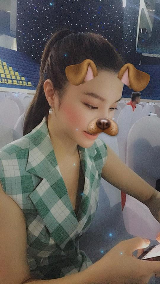 Khoe nhan sắc mặt mộc, Linh Ka khiến antifan chết đứ đừ-5