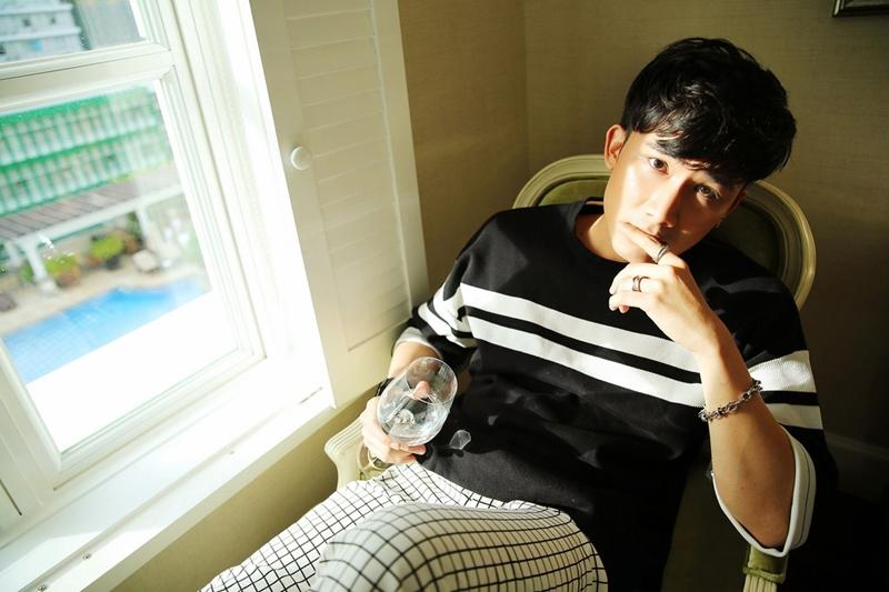 Văn Mai Hương mất 6 năm để đủ cảm xúc hát về hôn nhân tan vỡ, Chí Thiện trở lại với ballad-7