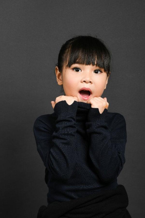Á quân ngôi sao thời trang nhí 2018 siêu cute trong bộ ảnh mới-3
