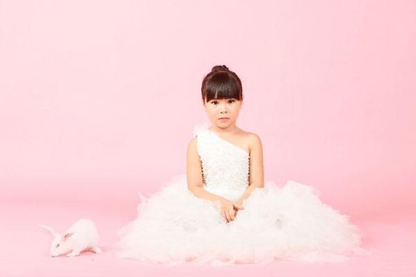 Á quân ngôi sao thời trang nhí 2018 siêu cute trong bộ ảnh mới-4