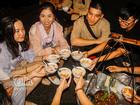 Gánh đậu hũ đêm gần 30 năm ở Sài Gòn, nắng, mưa, khuya khoắt vẫn nườm nượp người chờ ăn