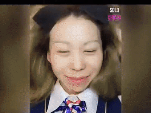 Cánh mày râu shock toàn tập khi chứng kiến chị em tháo lớp trang điểm 'thần thánh'