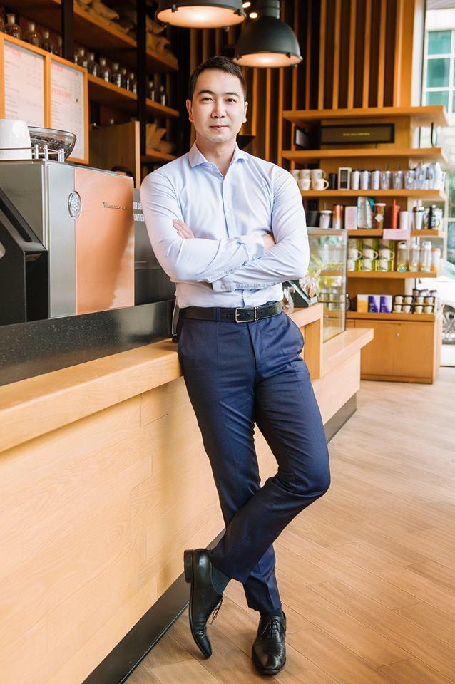 Không chỉ là chủ nhân khối tài sản kếch xù, chồng Lan Khuê còn sở hữu body vạn người mê sau khi giảm 13kg-7