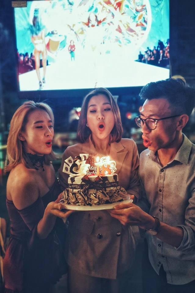 Phạm Lịch muốn yêu lại khi chứng kiến chuyện tình ngọt ngào của Lan Khuê và Tuấn John-12