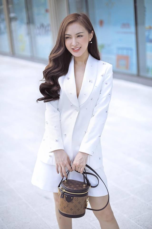 Bị chê diễn xuất đờ đẫn trong Hậu duệ mặt trời, Khả Ngân cầu xin khán giả đừng miệt thị tôi-4