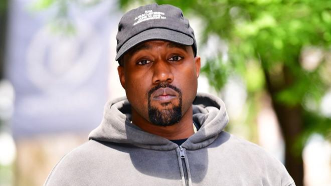 Kanye West xóa tài khoản mạng xã hội sau loạt phát ngôn gây tranh cãi-1