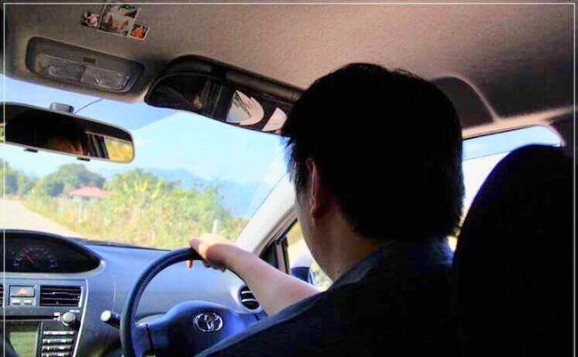 Hứa cùng nàng ngồi trên chiếc xe hoa, chàng trai năm ấy đã thực hiện được nhưng lại với một vai trò khác-2