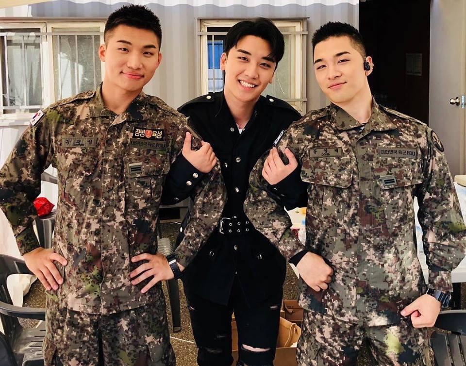 Bộ ba Big Bang Seungri, Taeyang, Daesung hội ngộ trong quân đội-1