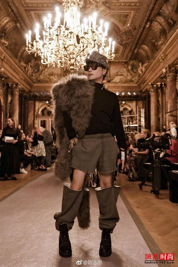 SAO MẶC XẤU: Hồ Ngọc Hà bị soi khuyết điểm chân gân guốc - thánh lầy Diệu Nhi lộ rõ nội y mồn một-9