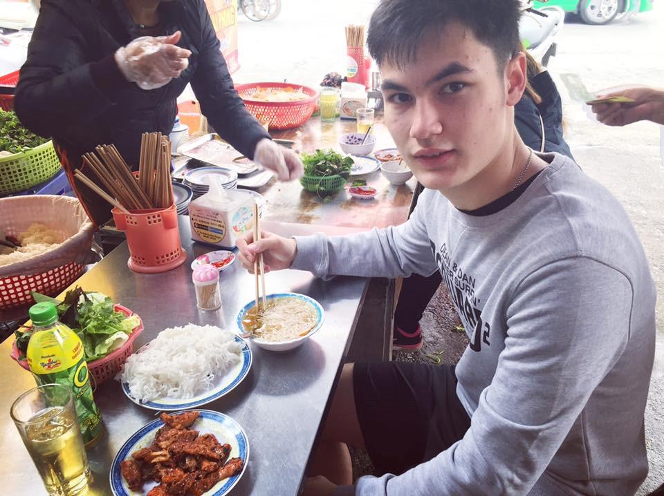 4 anh chàng lai Việt - Nga đẹp trai, cao ráo được ví như cực phẩm-12