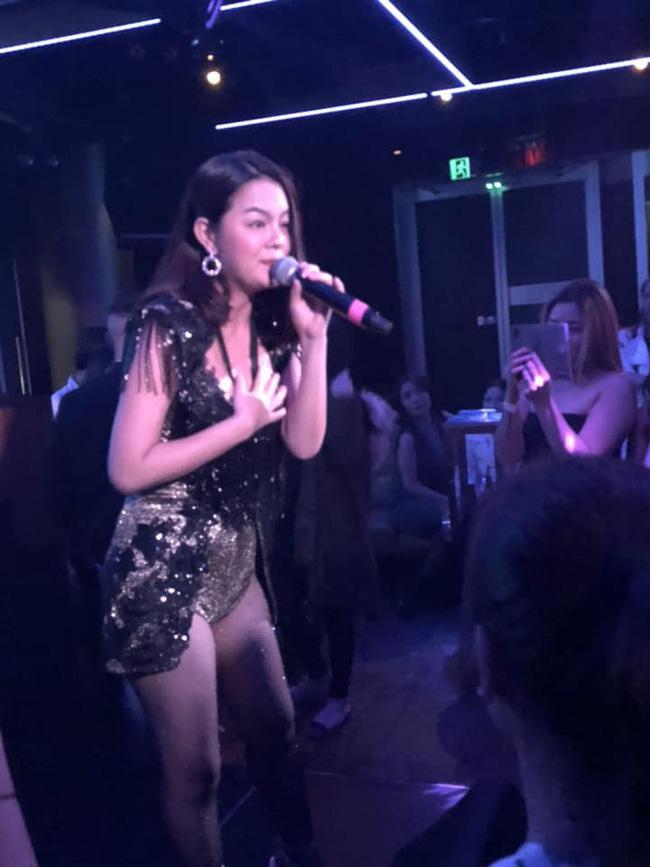 Lúc nào cũng kín cổng cao tường, vậy mà Phạm Quỳnh Anh cũng có lúc sexy không tưởng-1