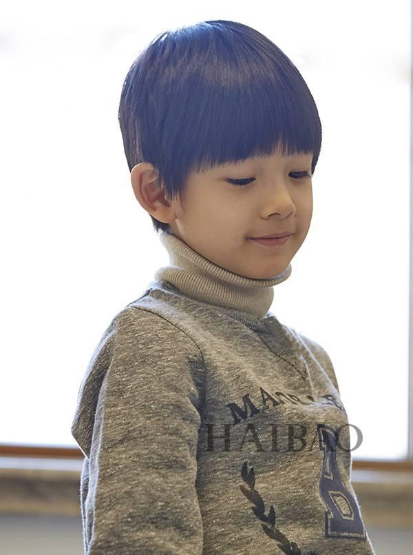 Con trai Hoàng hậu Đổng Khiết ngày càng điển trai, đáng yêu-5