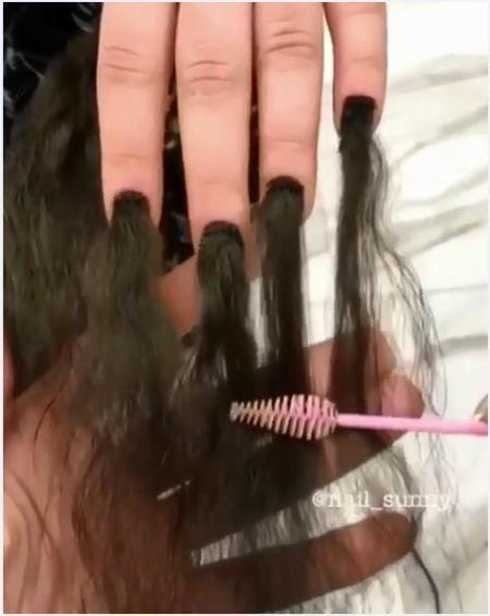 Gắn tóc cho móng tay - xu hướng làm đẹp kinh dị khiến nhiều người lạnh gáy-2