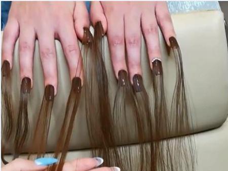 Rapper Hàn diện áo khoác in hình bao bì cám con cò Việt Nam-4