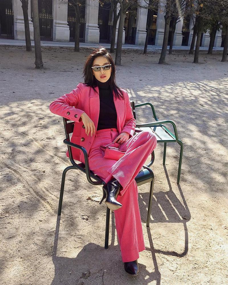 Dàn hot-face Việt chẳng hẹn mà gặp cùng lăng-xê mốt suit ngày gió về: Người phá cách - nàng gợi cảm-5