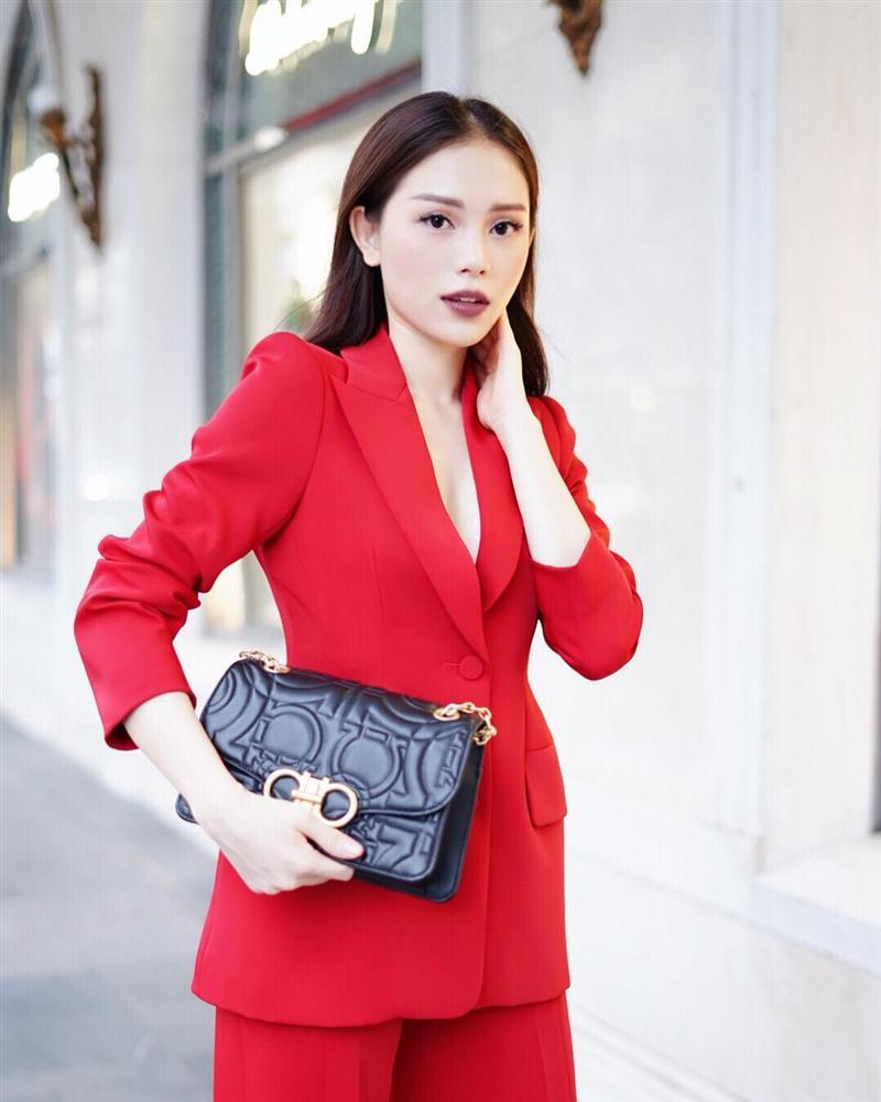 Dàn hot-face Việt chẳng hẹn mà gặp cùng lăng-xê mốt suit ngày gió về: Người phá cách - nàng gợi cảm-1