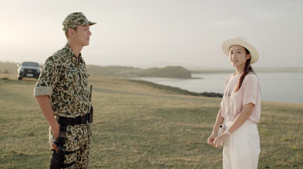 Hậu duệ mặt trời Việt Nam: Ngất ngây với nụ hôn nếm rượu ngọt ngào của Song Luân và Khả Ngân-2