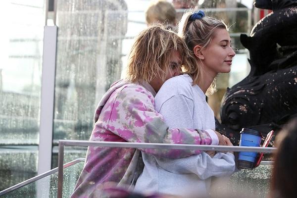 10 khoảnh khắc lãng mạn nhất của Justin Bieber và Hailey Baldwin kể từ khi đính hôn-13