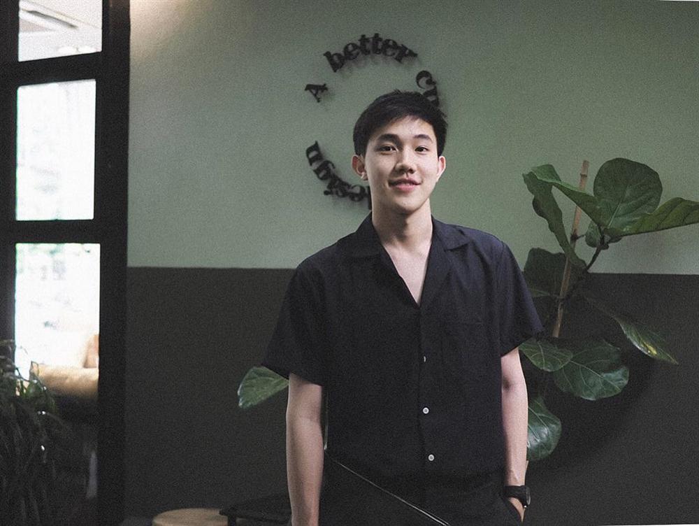 Soái ca trường Y đẹp trai như tài tử, cao 1,81 m-5