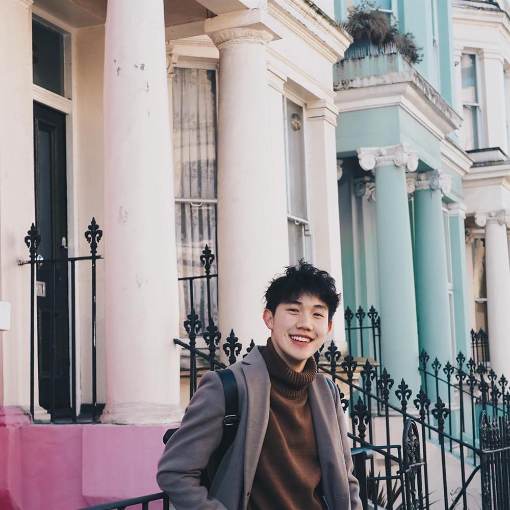 Soái ca trường Y đẹp trai như tài tử, cao 1,81 m-7