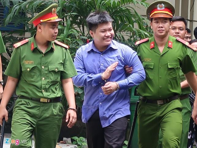 Bất ngờ vụ nam thanh niên giết người đồng tính, giấu xác trong bụi rậm-2