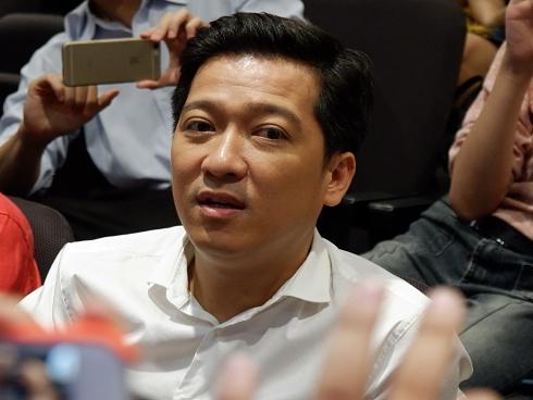 Trường Giang: 'Có những thời điểm tôi từng muốn đâm đầu vào xe chết'