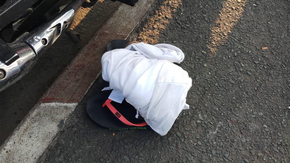 Người phụ nữ thuê xe ôm lên cầu Sài Gòn nhảy sông tự tử-1