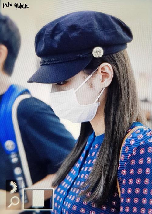 Mũ beret cổ điển phủ sóng tủ đồ sao Hàn mùa thu 2018-10