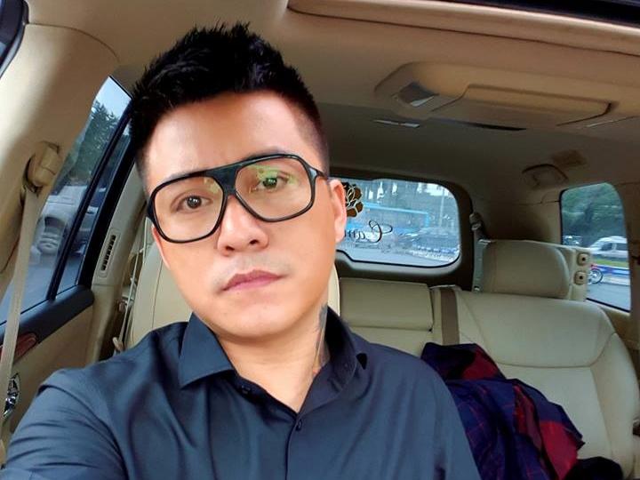 Ngựa chiến Ferrari 16 tỷ đồng của Tuấn Hưng bị nghi tai nạn thảm khốc trên quốc lộ Việt Trì - Phú Thọ-9