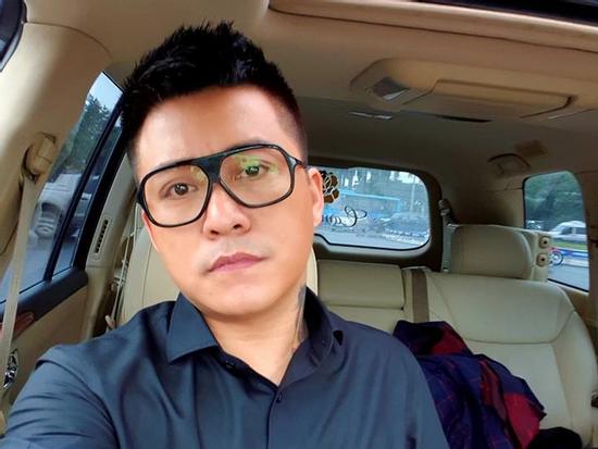 Tuấn Hưng trả lại tiền vé khán giả và bù đắp bằng một liveshow khác trong tháng 10