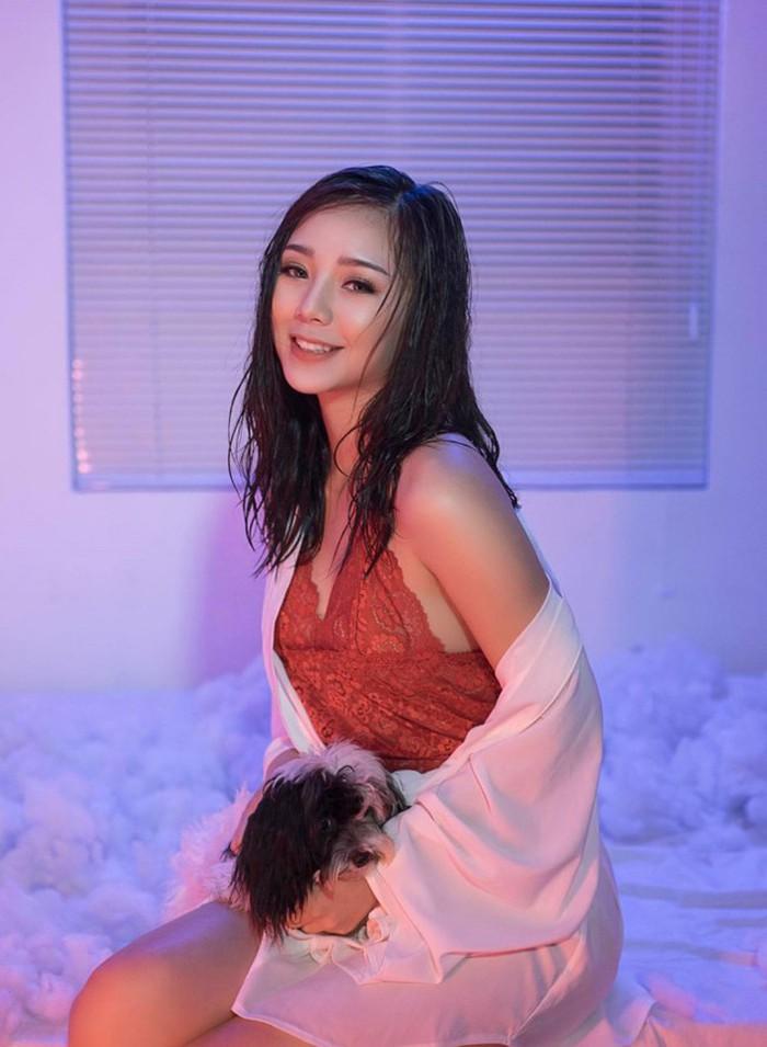 Em gái Lan Cave: Thế lực nhan sắc mới nổi trong Quỳnh Búp Bê-6