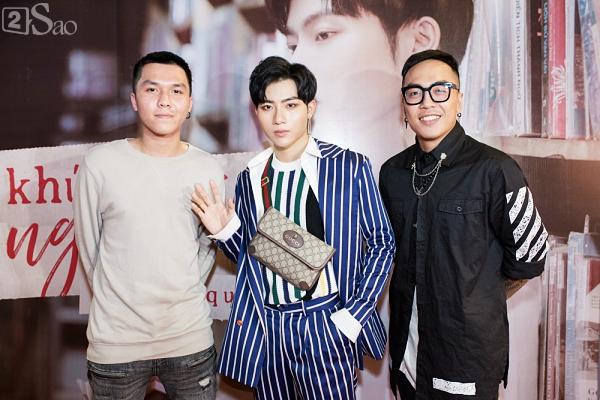 Á quân Gương mặt thân quen 2018 Đỗ Phú Quí bật khóc vì không xu dính túi, hát chẳng ai quan tâm-2