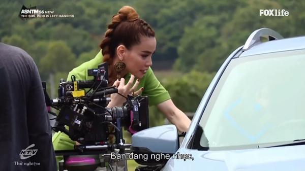 Không chỉ nói tiếng Anh lưu loát, Hồ Ngọc Hà còn thị phạm thuyết phục tại Asias Next Top Model-5