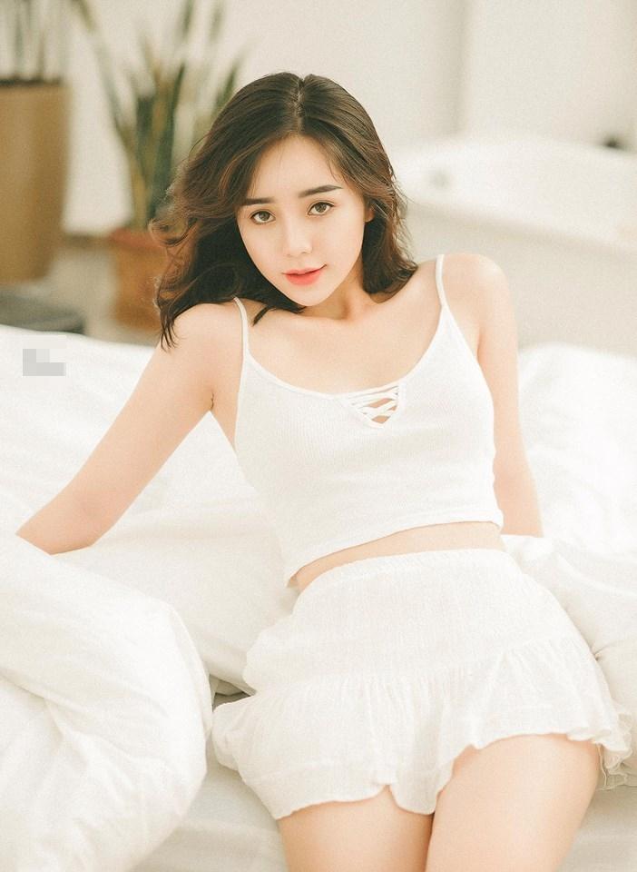 Phương Ly chém tiếng Hàn như gió cùng trai lạ-8