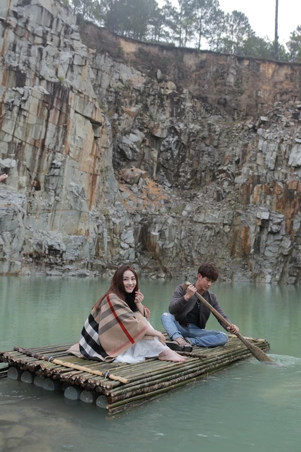Ngân Khánh và Song Luân hẹn hò lãng mạn ở Tuyệt Tình Cốc đẹp như mơ-7