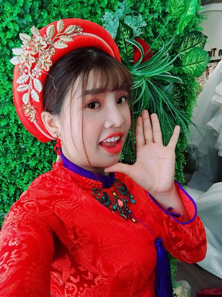 HÆ¡n 1 nÄm trÆ°á»c gÃ¢y xÃ´n xao vá»i mÃ n lá»t xÃ¡c tháº§n kÃ¬, PhÆ°á»£ng Thá» Ná» hiá»n táº¡i lÃ m bÃ  chá»§, thu nháº­p cao-3