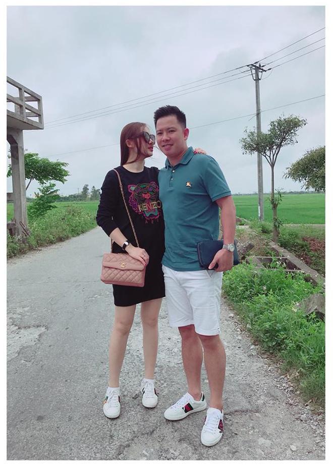 Chối đây đẩy chuyện mang thai nhưng vòng 2 của Giang Hồng Ngọc lộ to không khác gì bà bầu 5 tháng-5