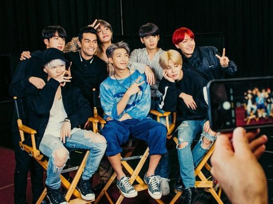 Cuộc sống của BTS: Cô đơn, quá tải, chỉ công việc và không tình yêu