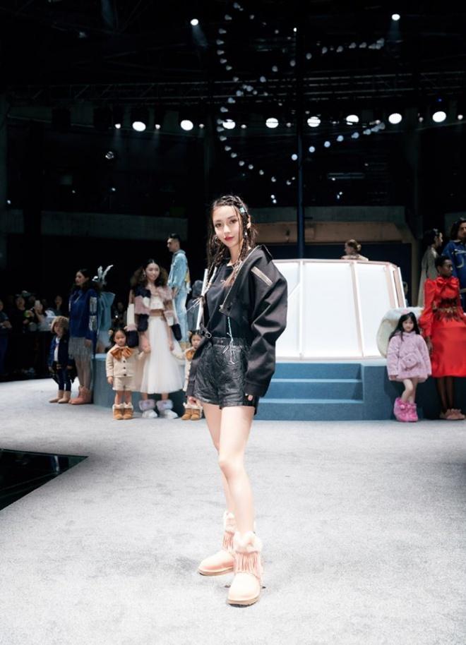 Chuyển hướng hip-hop cá tính, Angela Baby vẫn đẹp hết phần thiên hạ-2