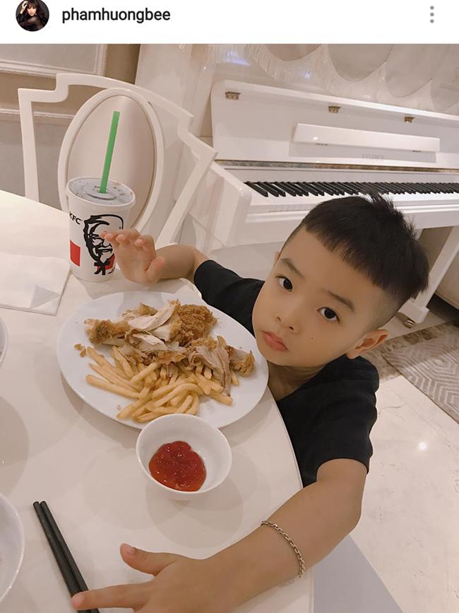 Vận đen đeo bám Phạm Hương khi ảnh hoa hậu bụng to như mang bầu năm 2016 bị dân mạng đào mộ-9