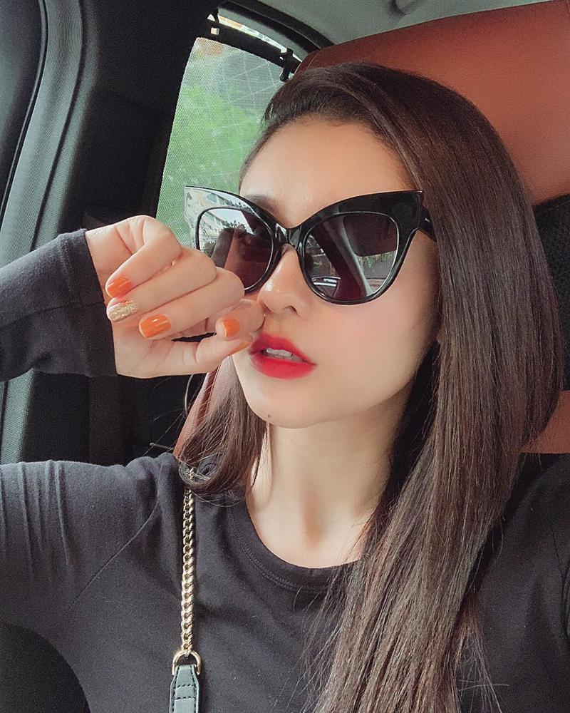 Ngọc Trinh để lộ thân hình teo tóp không nóng bỏng như thường thấy-10