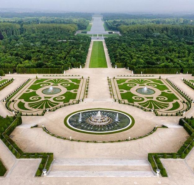 Pháp lãng mạn là thế nhưng du khách vẫn ớn lạnh khi tới những điểm ma ám này-3