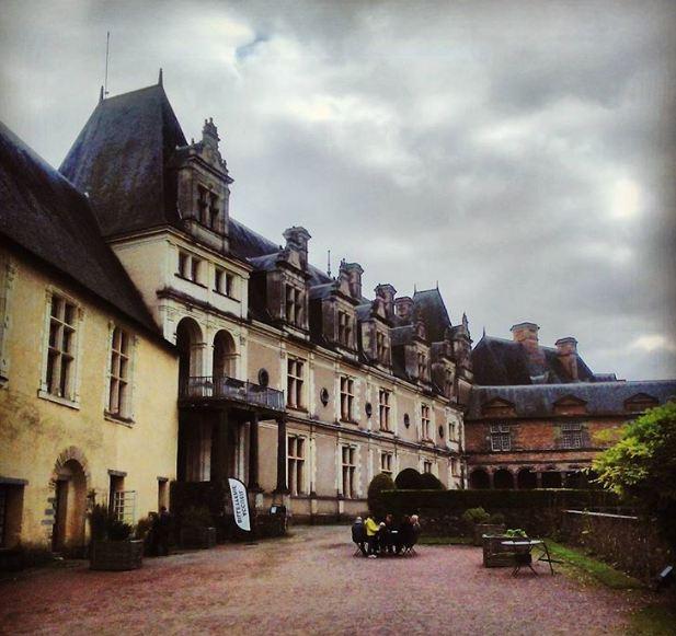 Pháp lãng mạn là thế nhưng du khách vẫn ớn lạnh khi tới những điểm ma ám này-5