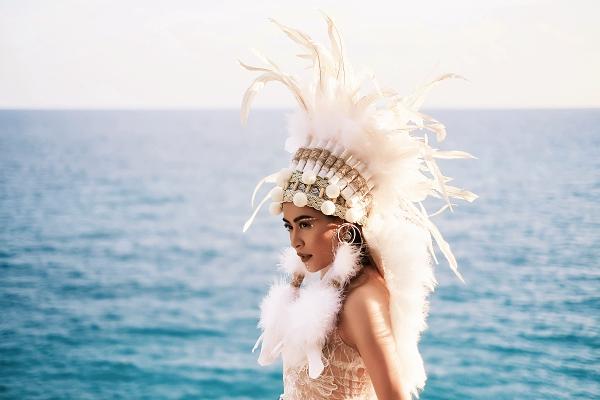 Hoàng Thùy Linh: Tôi yêu cực ít nhưng rung động rất nhiều-5