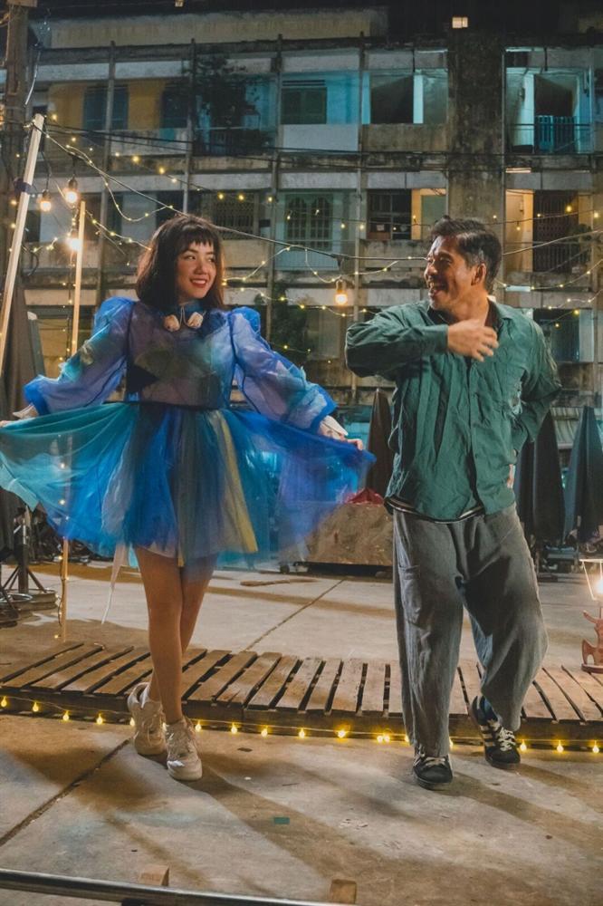 Sau khi vợ sinh, Justatee cũng đẻ luôn MV Thằng điên được khán giả mong ngóng bấy lâu-2