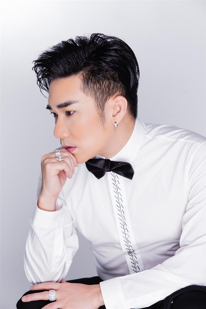 Việt Anh suýt bị vợ bỏ vì đóng quá đạt cảnh nóng trong MV của Quang Hà-4