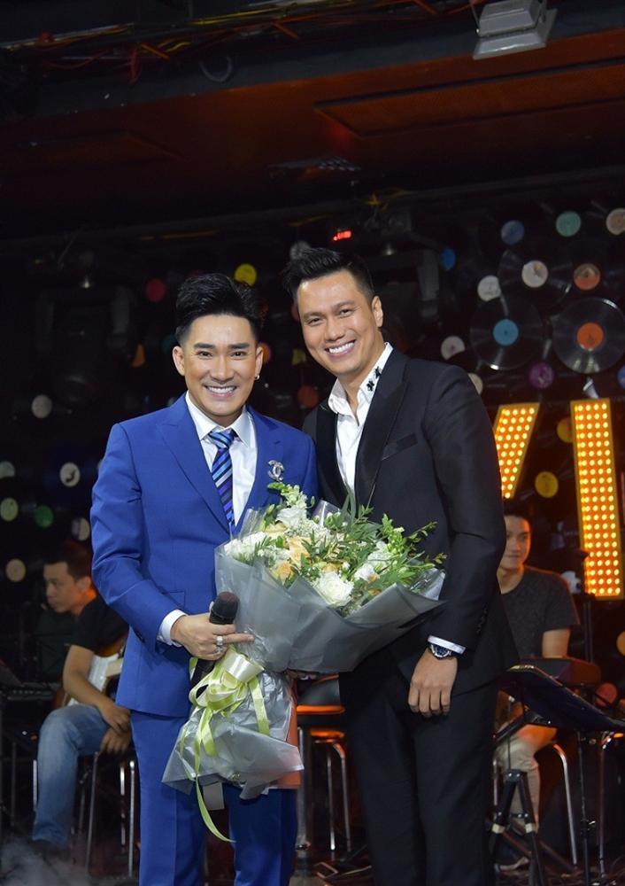 Việt Anh suýt bị vợ bỏ vì đóng quá đạt cảnh nóng trong MV của Quang Hà-3