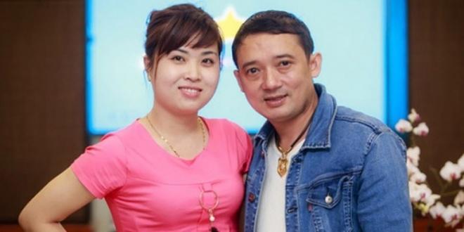 Ly hôn rồi lại tái hợp, danh hài Chiến Thắng hết lòng chăm sóc vợ ba kém 15 tuổi và con trai mới sinh-1