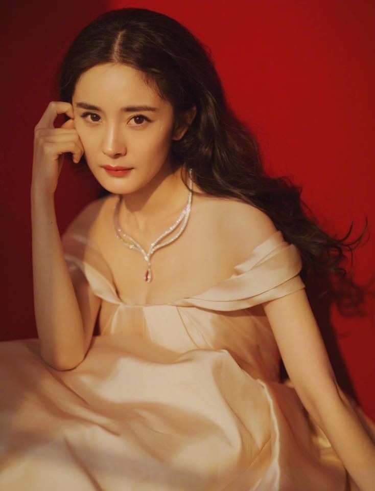 5 năm liên tiếp chúc mừng sinh nhật Lưu Khải Uy, thế nhưng năm nay Dương Mịch lại im hơi lặng tiếng-3